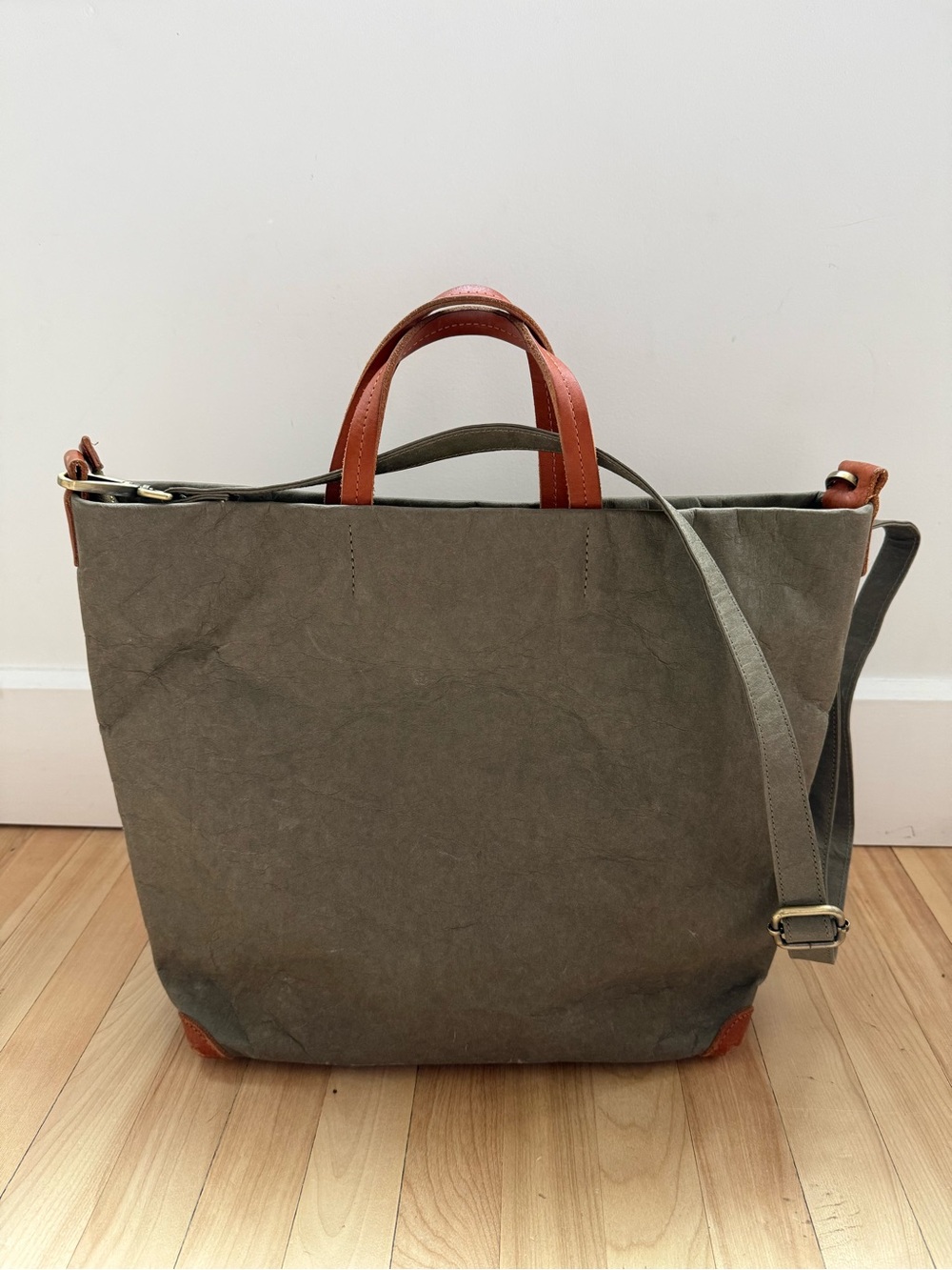 UASHMAMA Alle Olive Tote Bag with Tan Leather Handles 🇮🇹